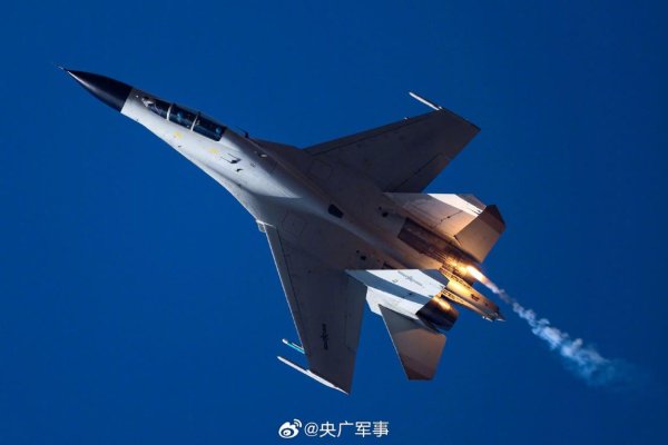 今天是“五一”国际劳动节，致敬守护山河的中国军人