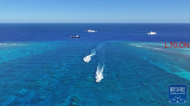 图为2025年3月12日，高栏舰和其他海警舰艇在黄岩岛附近海域开展维权执法训练。 资料图：新华社